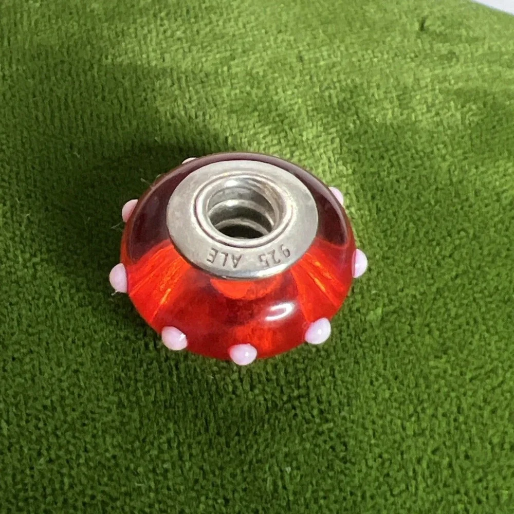 Pandora authentic seeing